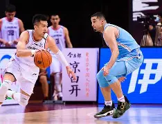  又见绝平！新疆男篮与休斯顿火箭鏖战至终场，郑钦文读秒救主